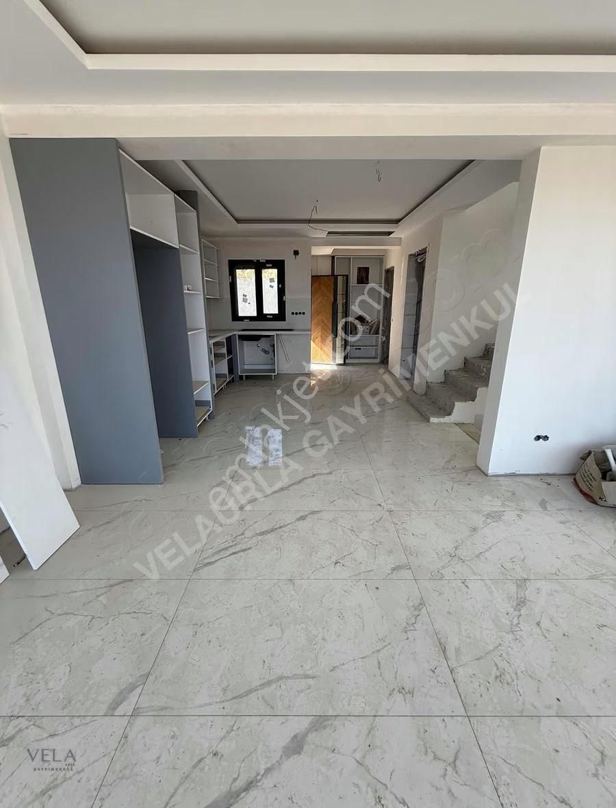 Urla Çeşmealtı Deniz Manzaralı Asansörlü 3+2 Satılık Villa - Görsel 29