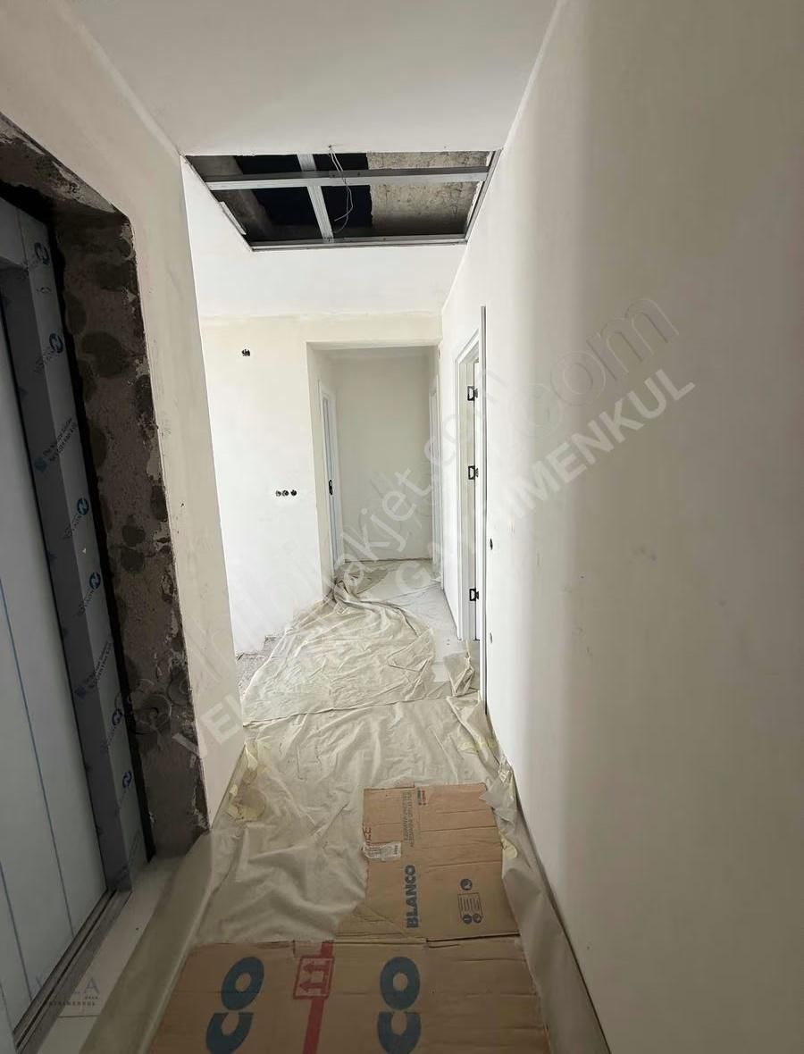 Urla Çeşmealtı Deniz Manzaralı Asansörlü 3+2 Satılık Villa - Görsel 18