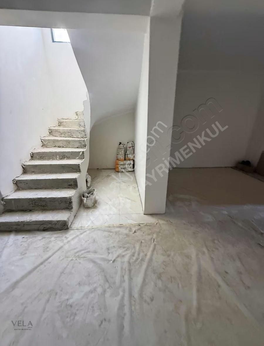 Urla Çeşmealtı Deniz Manzaralı Asansörlü 3+2 Satılık Villa - Görsel 22