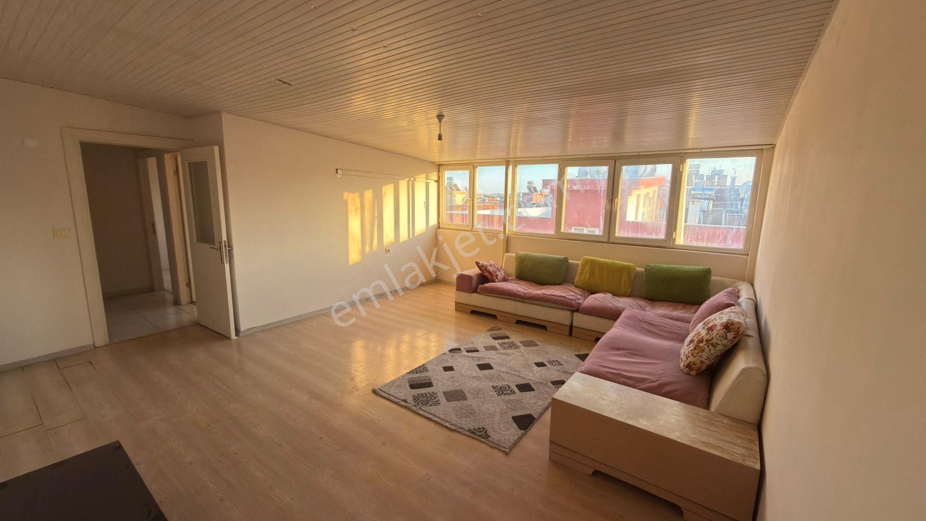 Öğrenciye Çalışana Teraslı 3+1 Kiralık Daire - Görsel 3