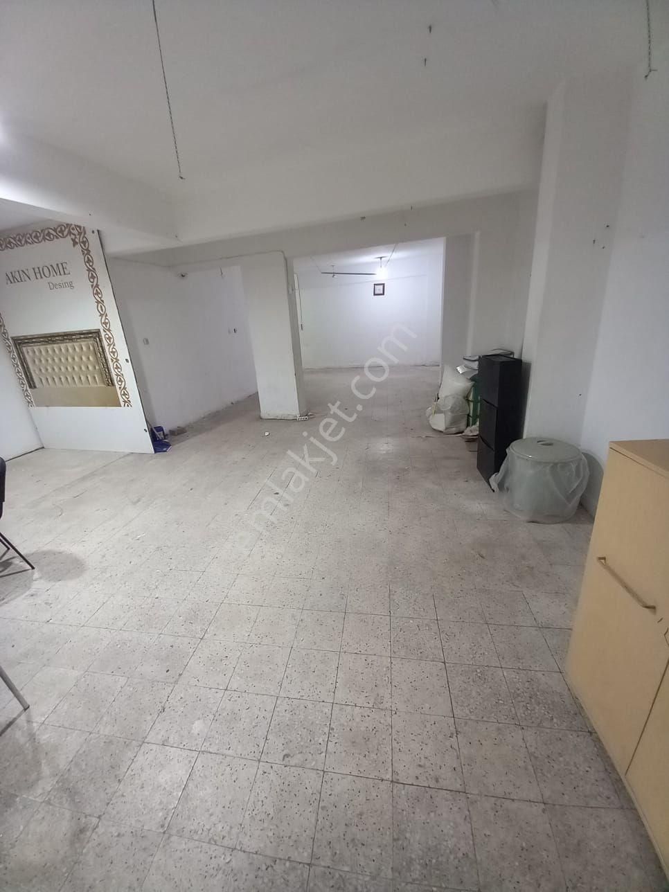Hürriyet Mahallesinde 100 M² Düz Giriş Kiralık İşyeri - Görsel 17
