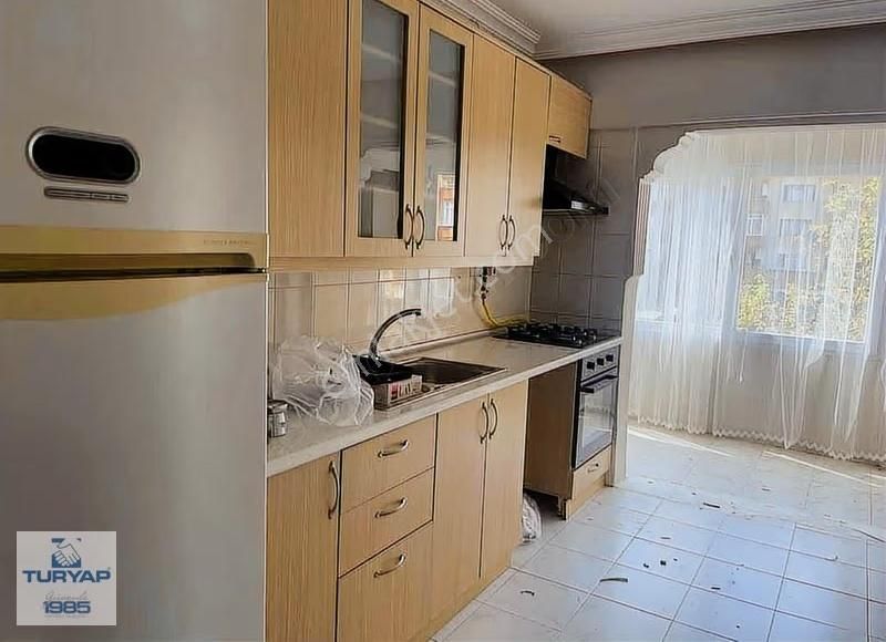 Yalova Merkezde İdo Karşısı Satılık 3+1 Daire - Görsel 3