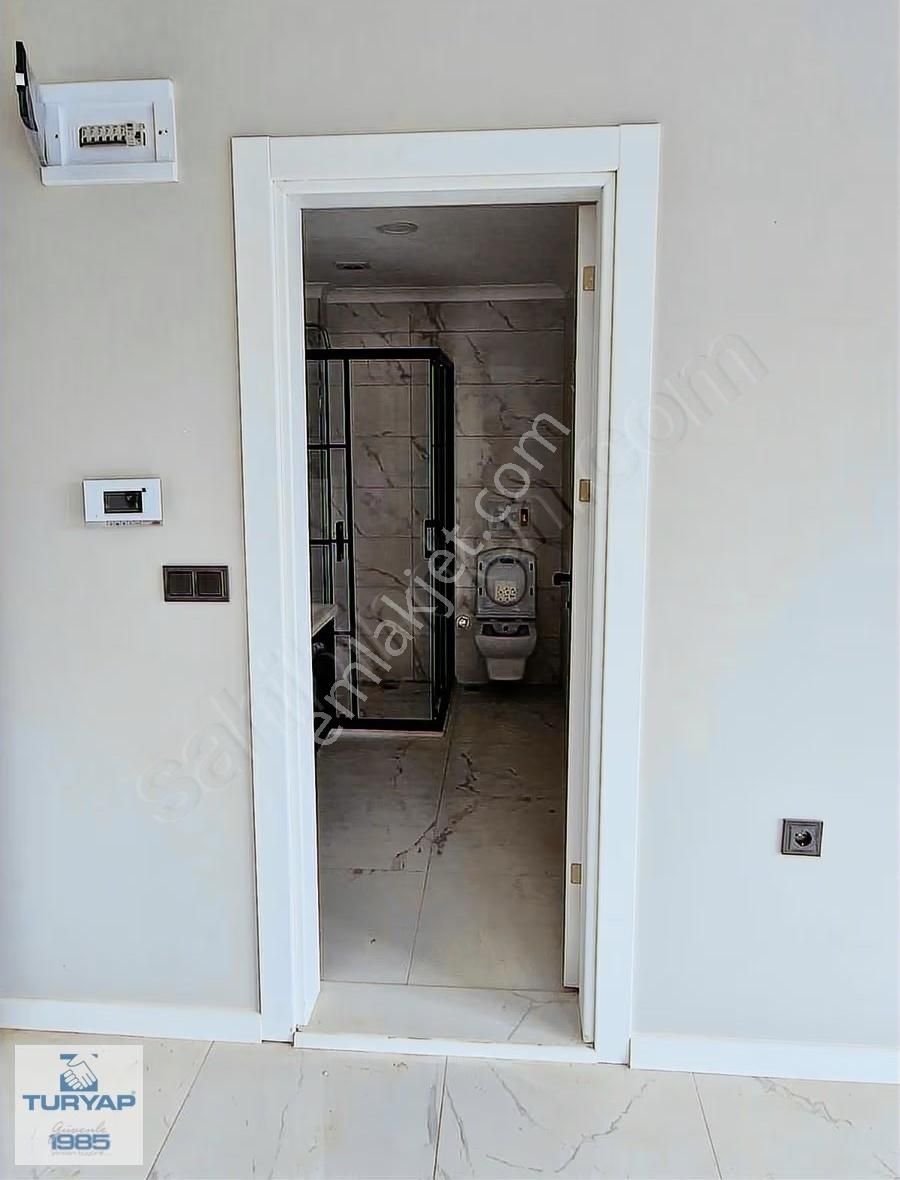 Kadıköy Site İçerisinde Satılık 1+1 Ara Kat Daire - Görsel 12