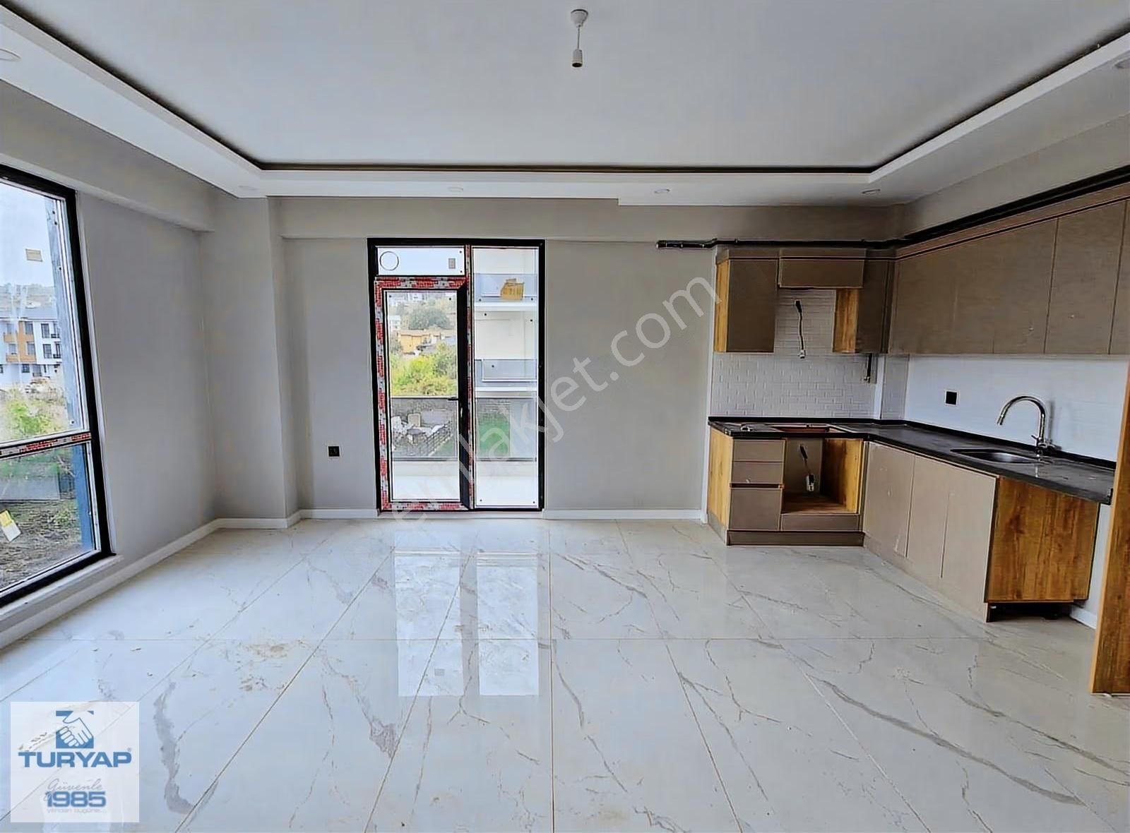 Kadıköy Site İçerisinde Satılık 1+1 Ara Kat Daire - Görsel 17