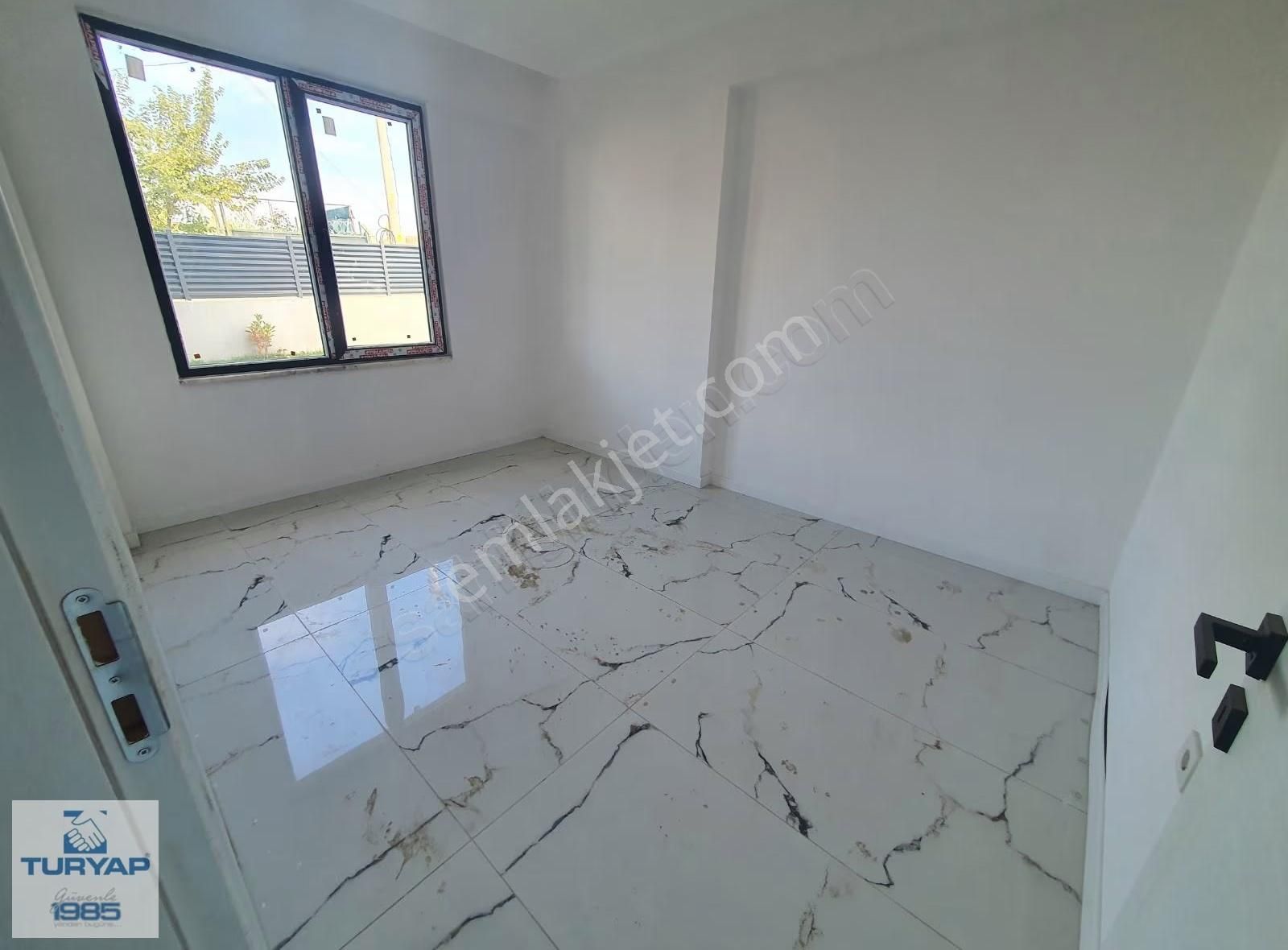 Yalova Merkezde Satılık Köşe 1+1 Daire - Görsel 4