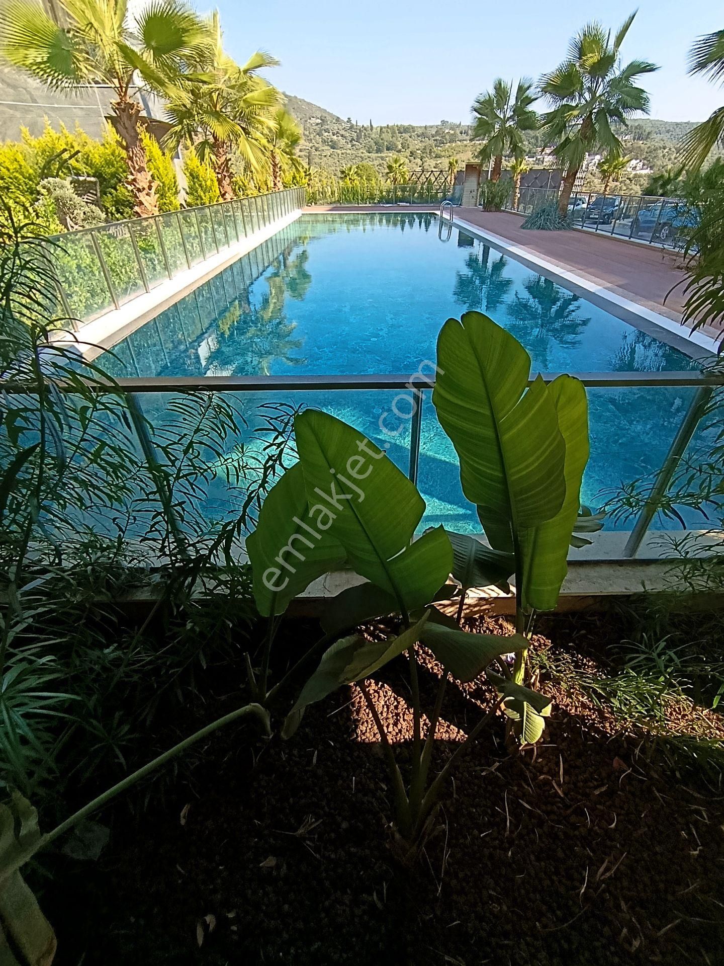 Kuşadası Merkezi Konumda Doğalgazlı Özel Bahçeli Hamam Saunalı Lux Ve Konforun Zirvesi - Görsel 30