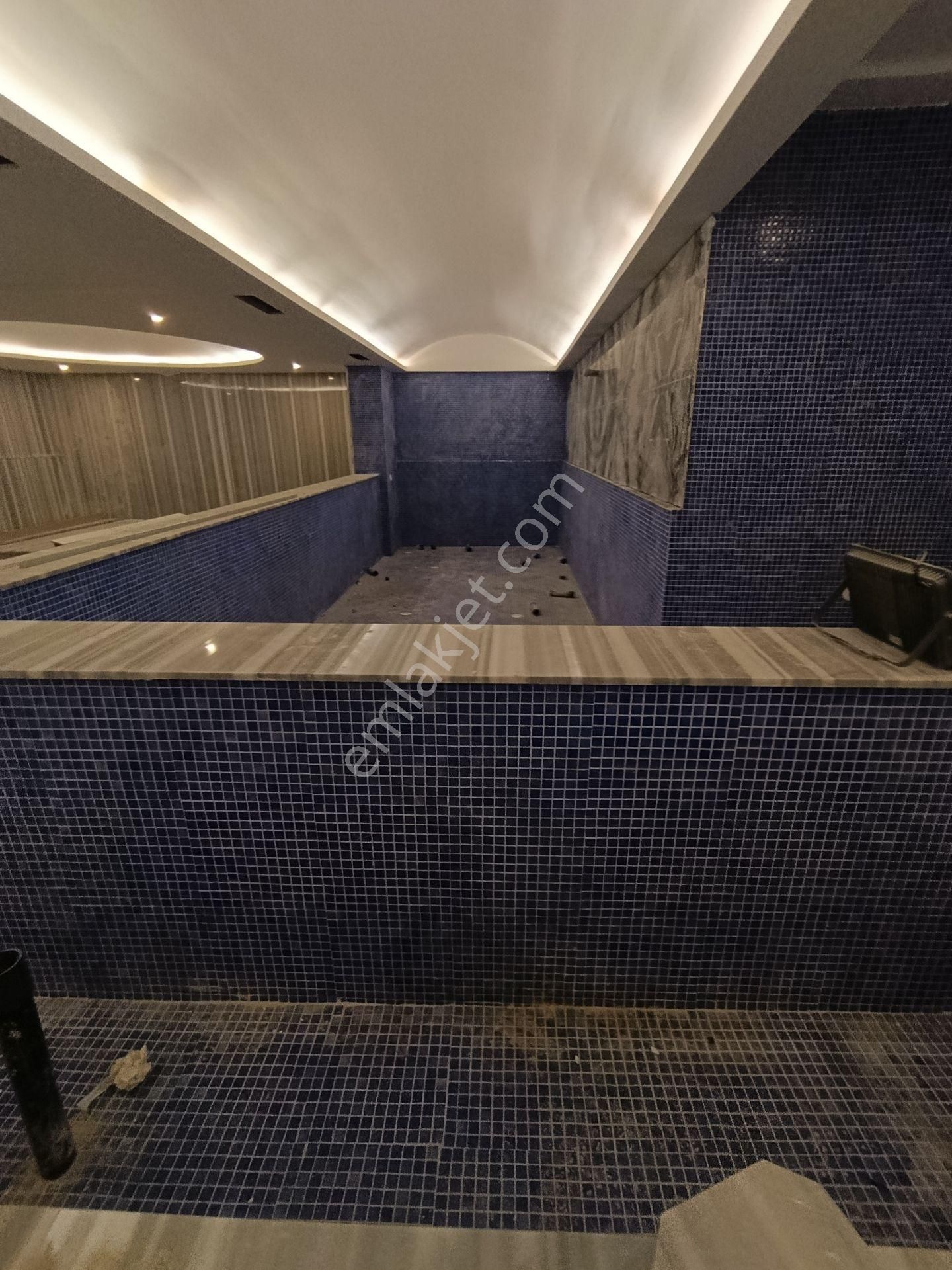 Kuşadası Merkezi Konumda Doğalgazlı Özel Bahçeli Hamam Saunalı Lux Ve Konforun Zirvesi - Görsel 31