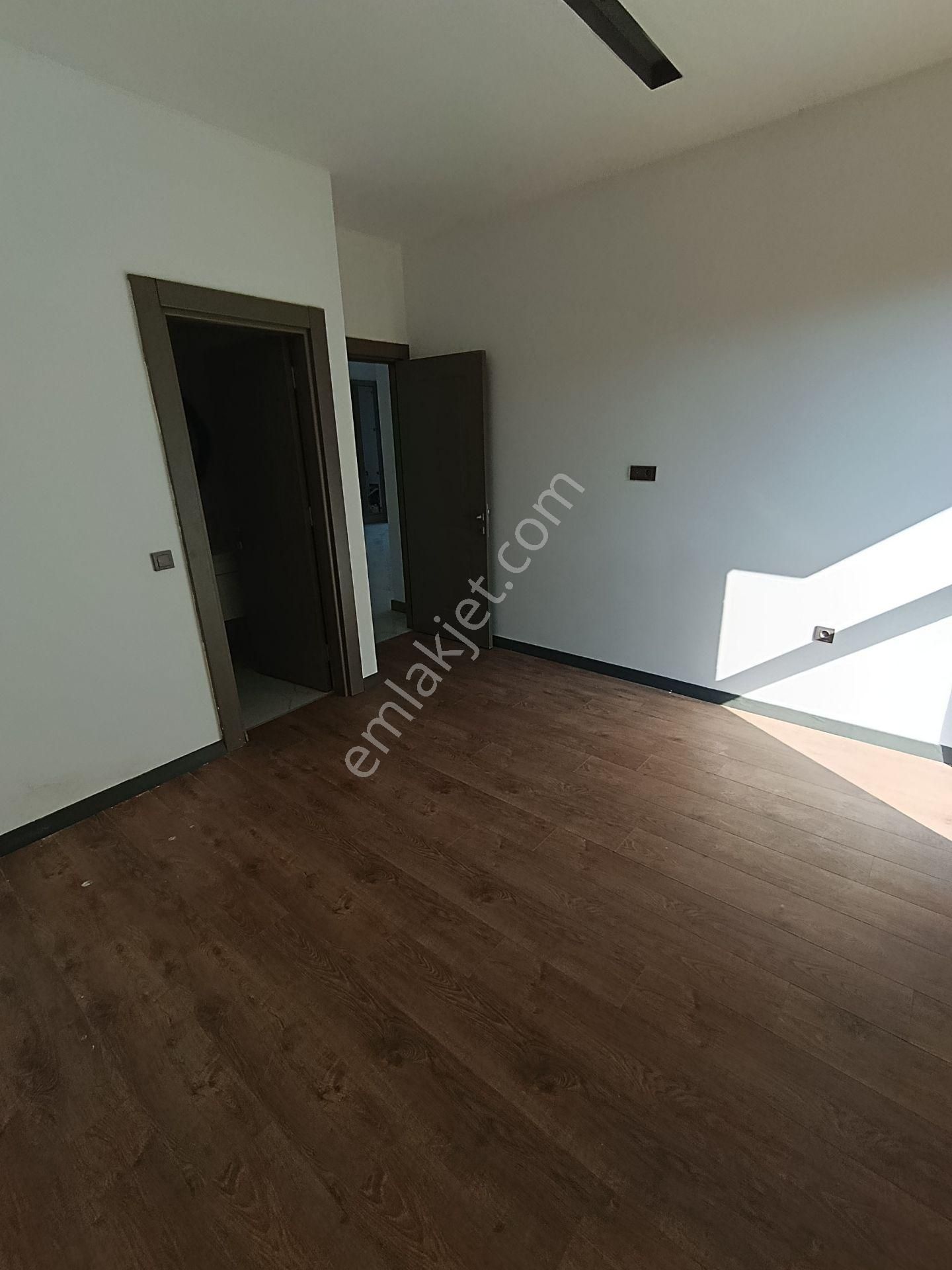 Kuşadası Merkezi Konumda Doğalgazlı Özel Bahçeli Hamam Saunalı Lux Ve Konforun Zirvesi - Görsel 22