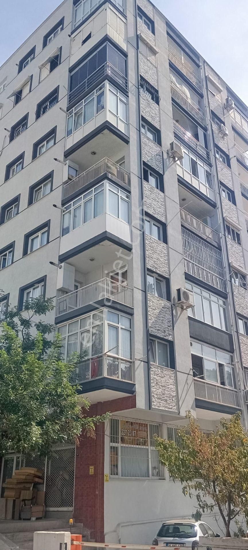 Eşrefpaşa Cadde Üstü Satılık Daire - Görsel 32