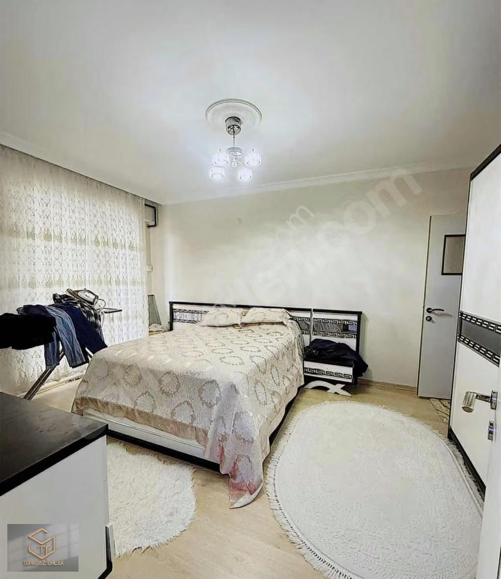 Menemen Uğurmumcuda Satılık 3+1 Satılık Daire