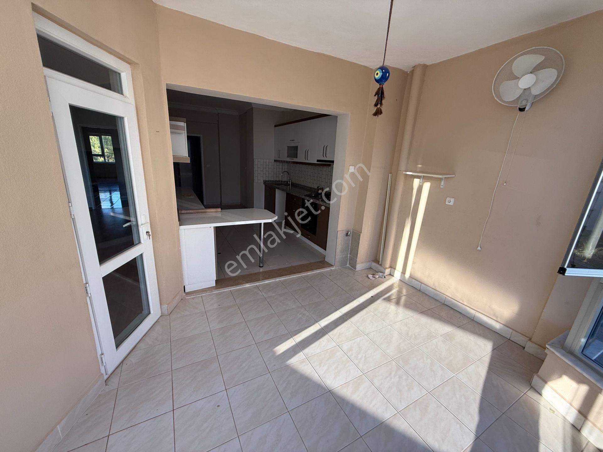 Fırsat Daire Şehir Hastanesi Yakını Havuzlu Güvenlikli Geniş 2+1 - Görsel 5