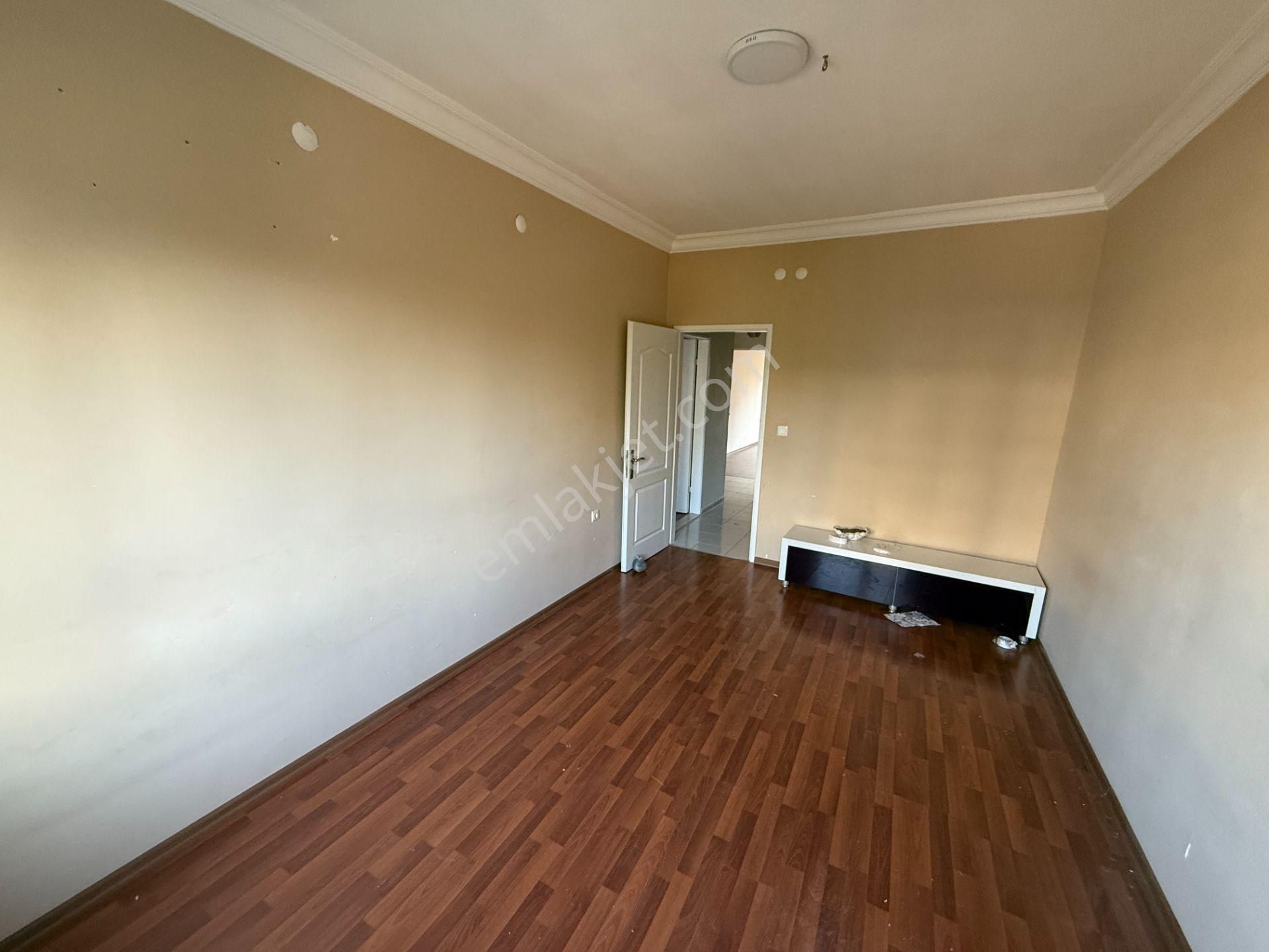 Fırsat Daire Şehir Hastanesi Yakını Havuzlu Güvenlikli Geniş 2+1 - Görsel 15