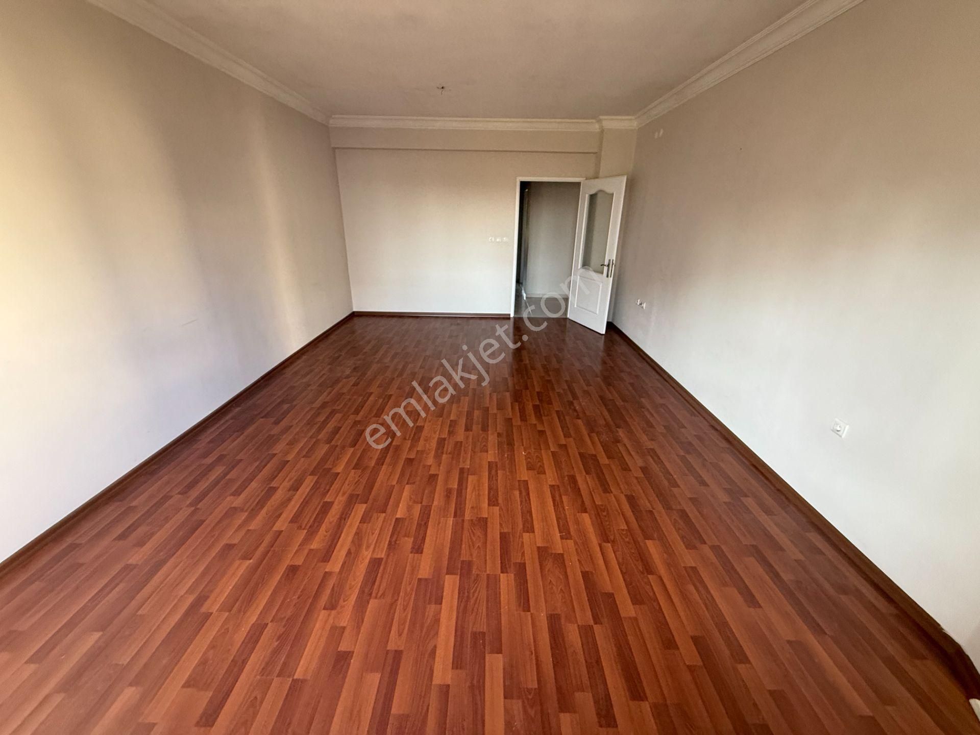 Fırsat Daire Şehir Hastanesi Yakını Havuzlu Güvenlikli Geniş 2+1 - Görsel 12