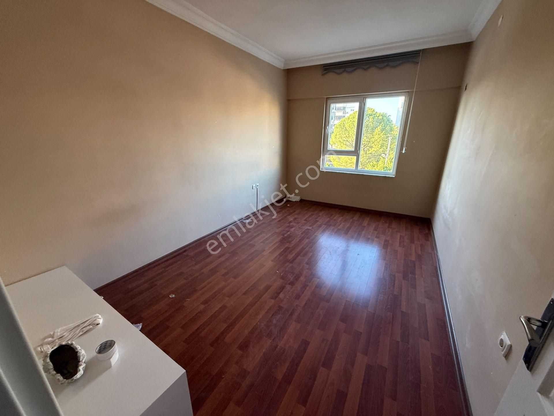 Fırsat Daire Şehir Hastanesi Yakını Havuzlu Güvenlikli Geniş 2+1 - Görsel 14