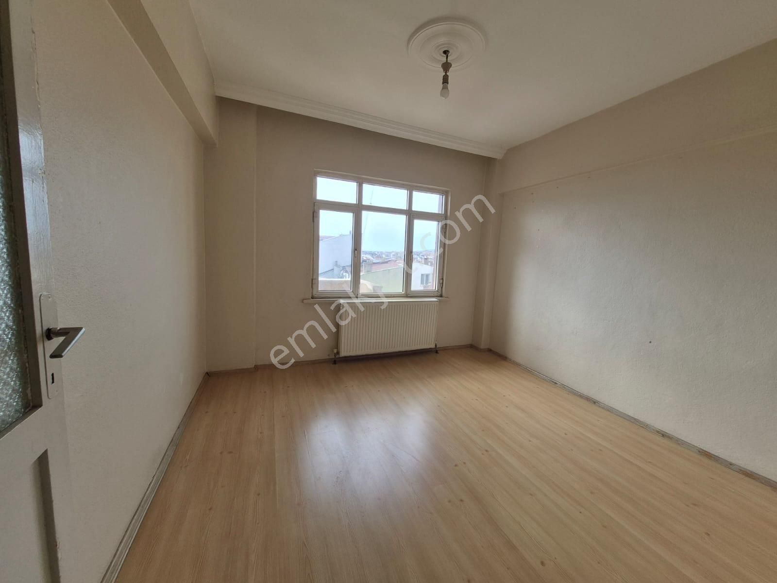 Bandırma Atatürk Caddesi 2+1 Kiralık Daire - Görsel 17