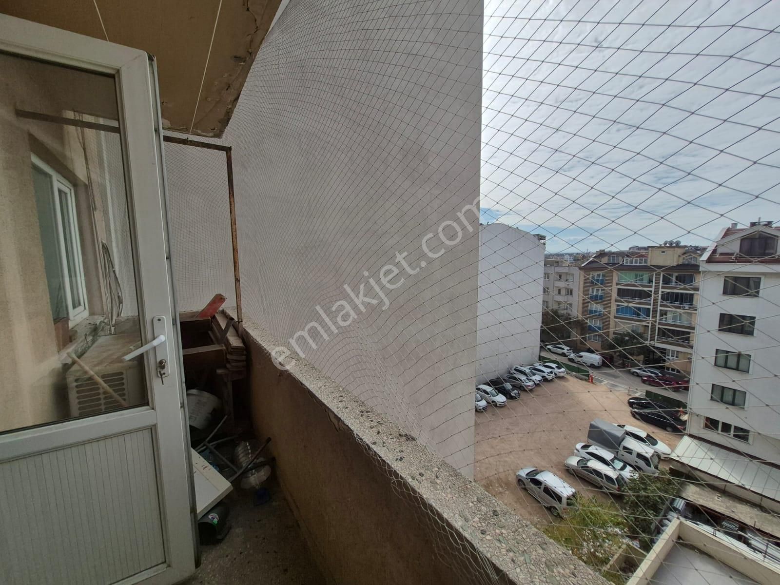 Bandırma Atatürk Caddesi 2+1 Kiralık Daire - Görsel 16