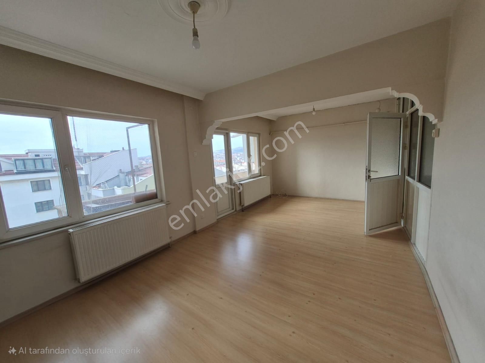 Bandırma Atatürk Caddesi 2+1 Kiralık Daire - Görsel 5