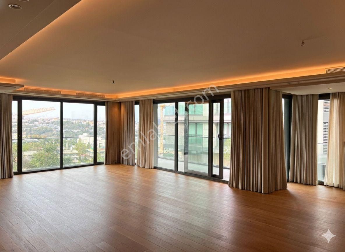 Nidapark İstinye Satılık 3,5+1 278m2 Lüks Daire ** Boş **