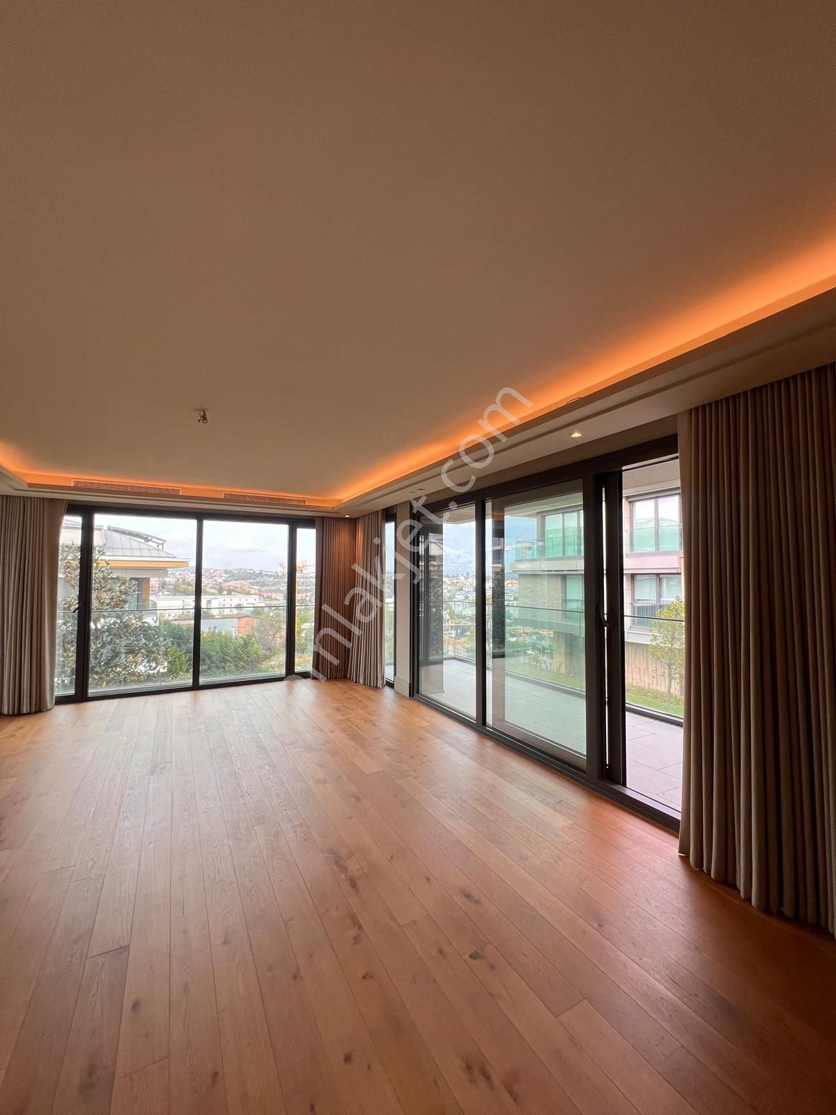 Nidapark İstinye Satılık 3,5+1 278m2 Lüks Daire ** Boş ** - Görsel 3
