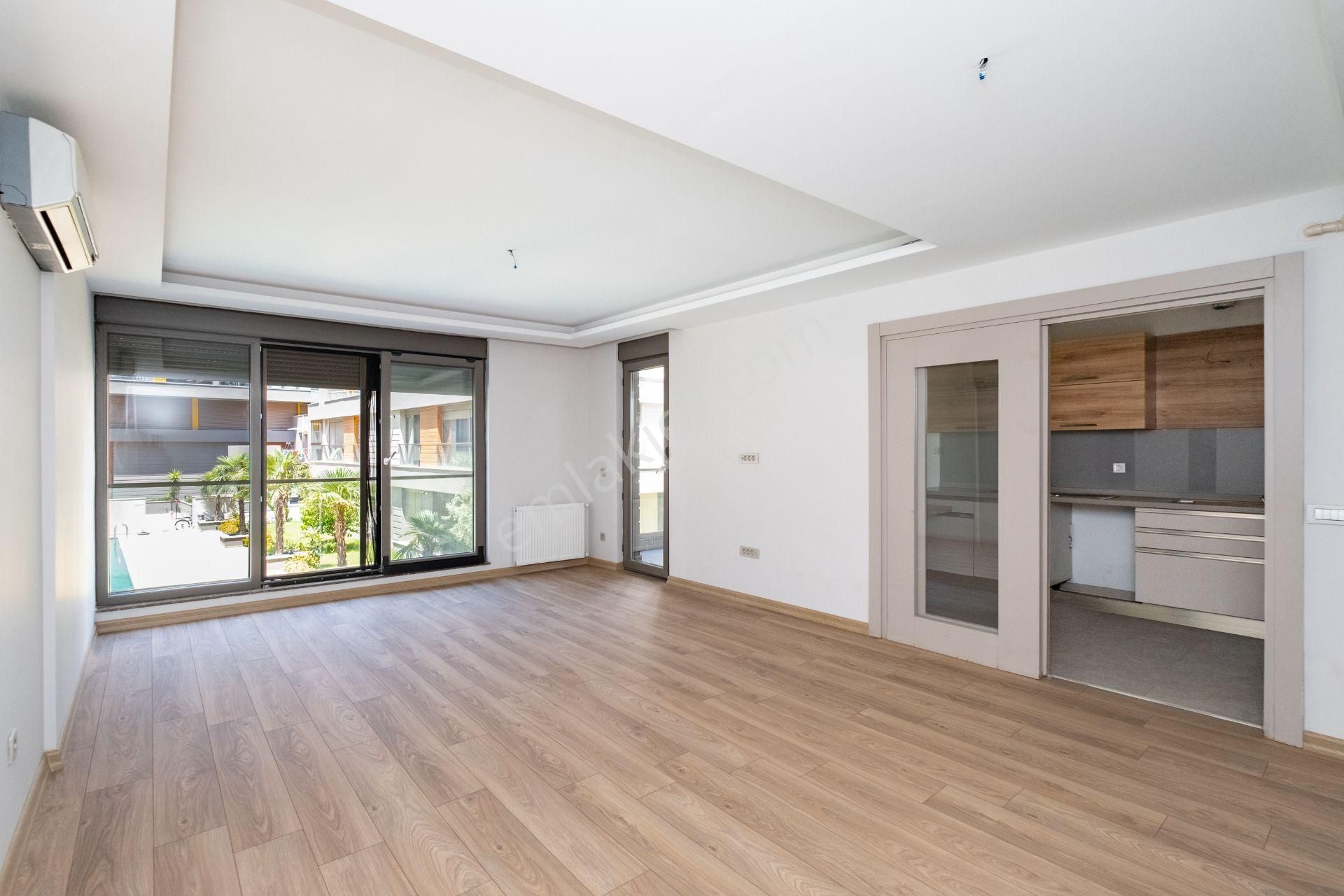 Termessos 'da Site İçinde Havuzlu K.otoparklı Şık 2+1 - Görsel 3