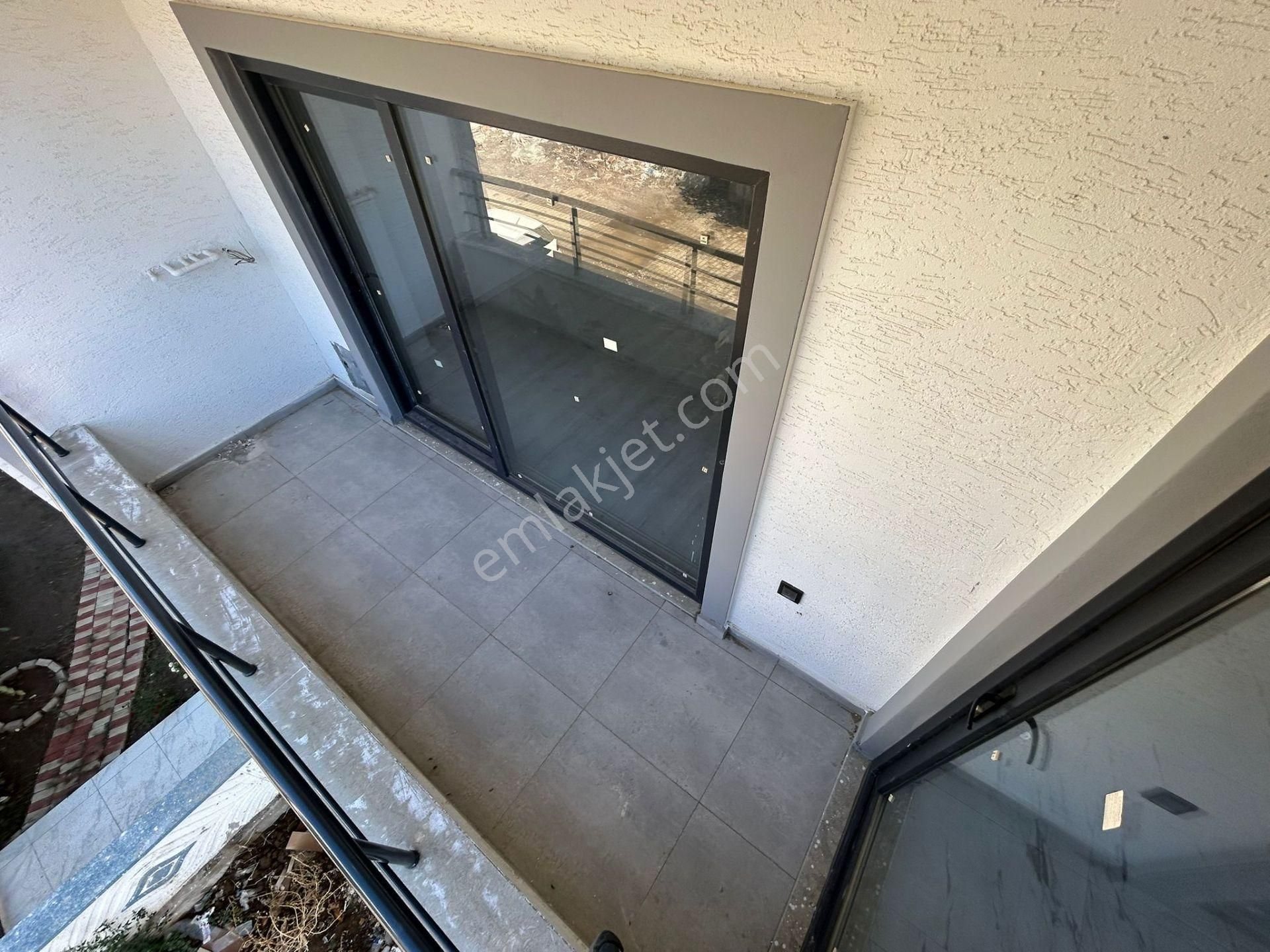 Yükselden Kadıköyde Satılık Yerden Isıtmalı Ayrı Mutfak Kapalı Otoparklı Lux Öncephe 2+1 Daire - Görsel 10
