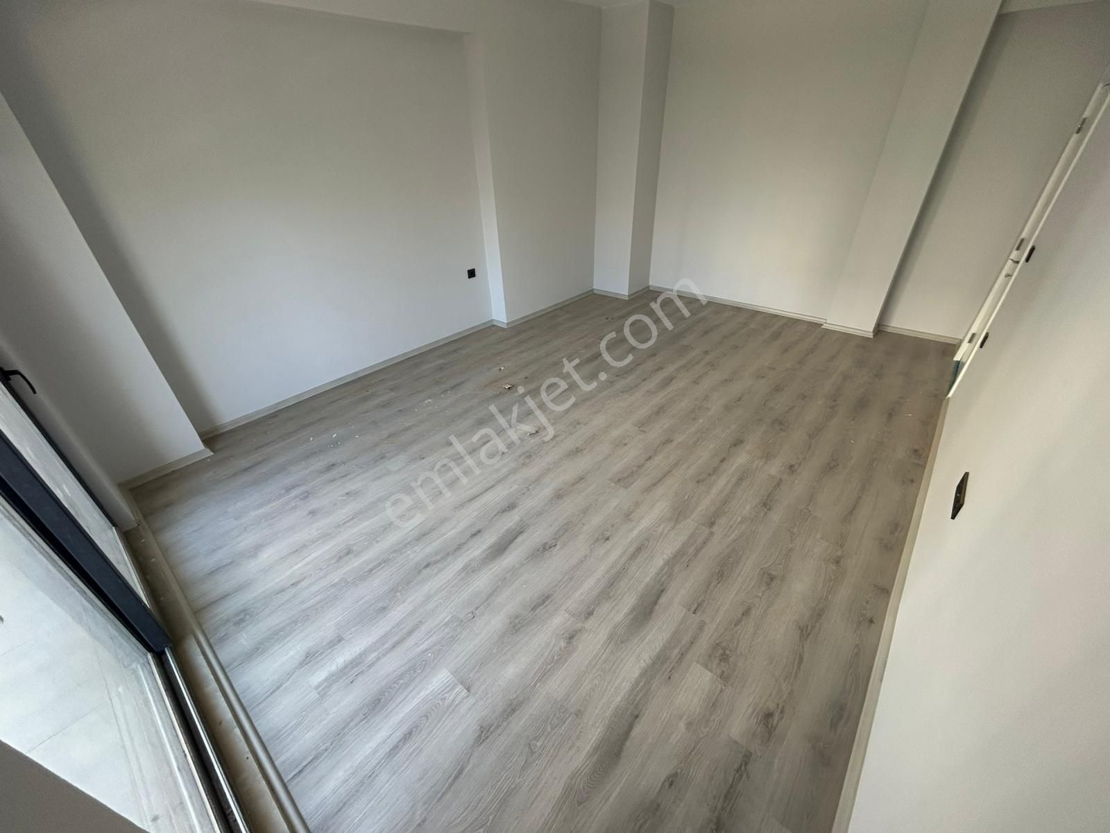 Yükselden Kadıköyde Satılık Yerden Isıtmalı Ayrı Mutfak Kapalı Otoparklı Lux Öncephe 2+1 Daire - Görsel 28