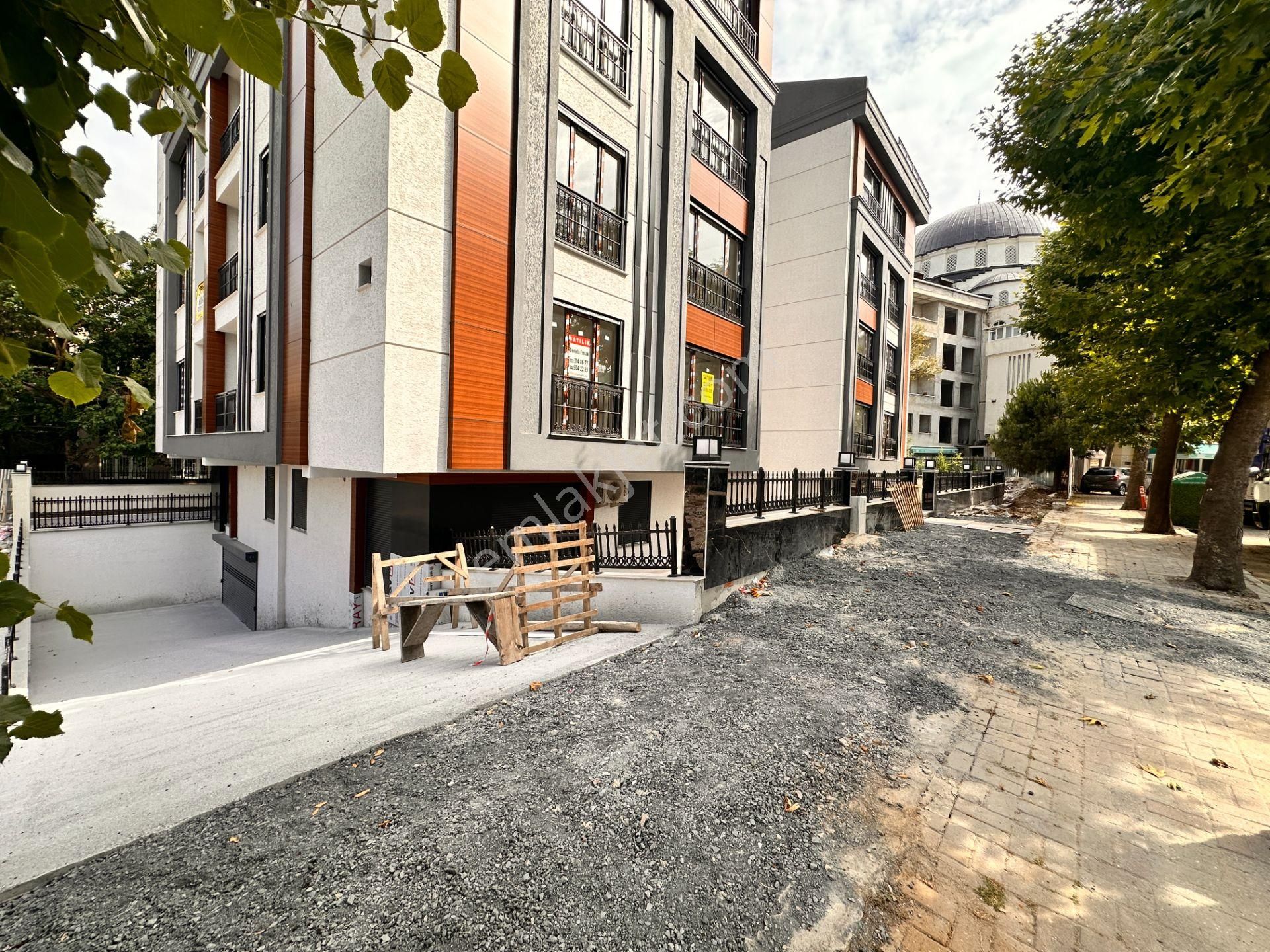 Next House'dan, Bahçelievler Merkezde, Bahçe Kullanımlı, 2+1 - Görsel 35