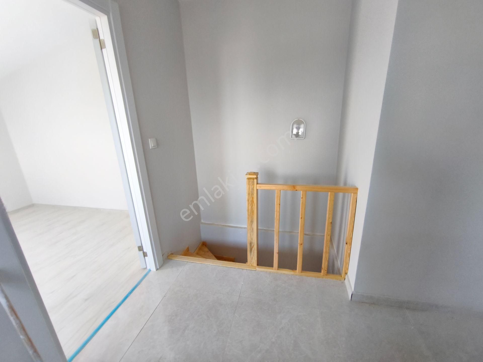 Sultanbeyli Yavuzselim Mah.satılık160 .m 4+1 Üst Düblx Daire - Görsel 28