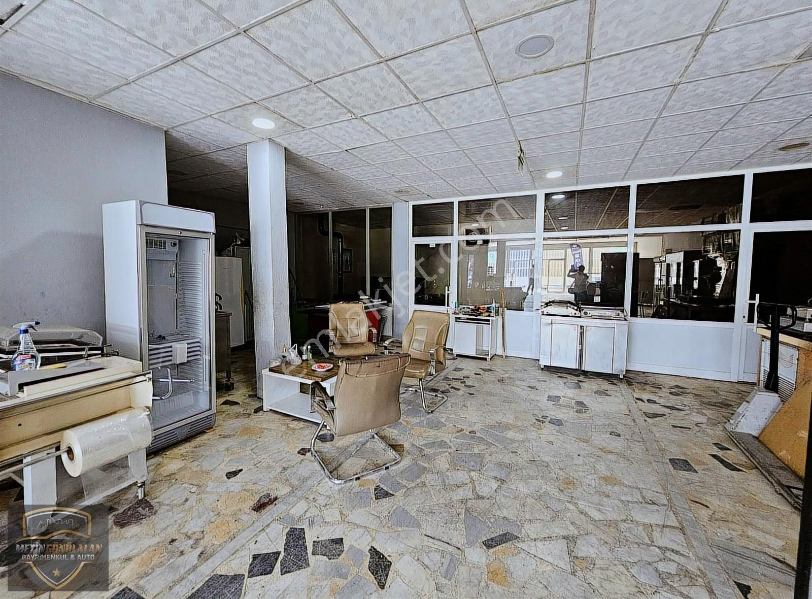 Metin Gönülalan'dan Marangozlar Sanayinde Mükemmel Dükkan - Görsel 11