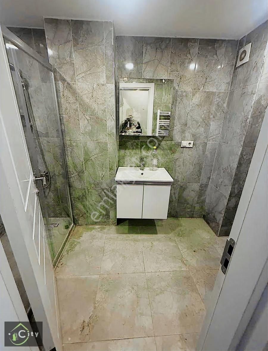 Cıty Emlaktan Lüx Daire Yeni Binadan Ön Cephe Ters Dubleks 3+1 - Görsel 7