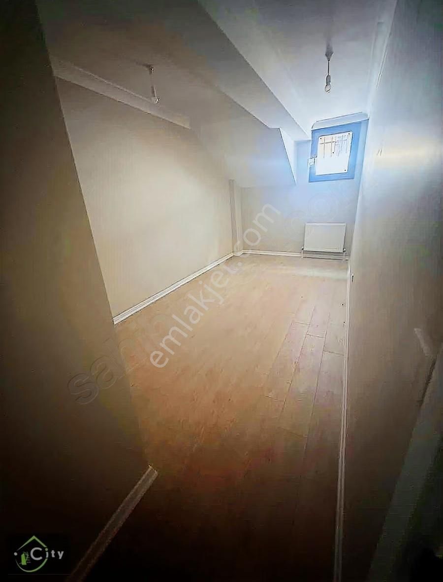 Cıty Emlaktan Lüx Daire Yeni Binadan Ön Cephe Ters Dubleks 3+1 - Görsel 4