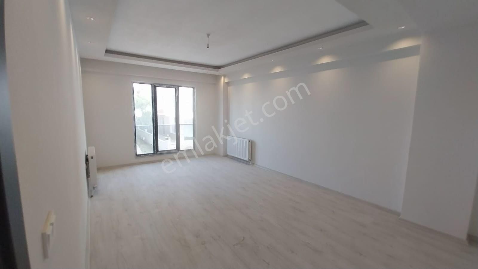 Ekşioğlu 'dan Tekirdağ Süleymanpaşa Çiflikönü Mahallesi Satılık 2+1 Daire