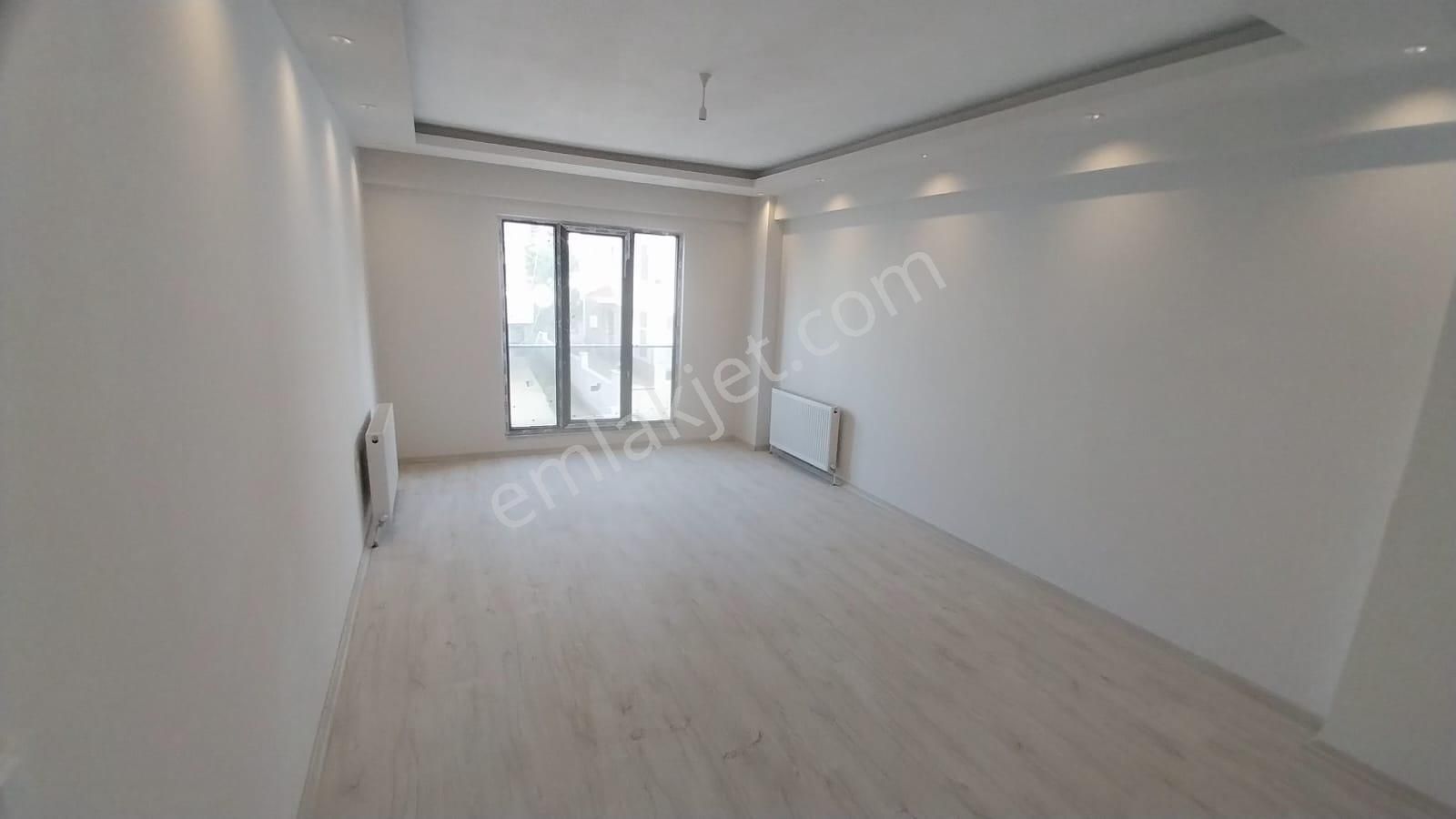 Ekşioğlu 'dan Tekirdağ Süleymanpaşa Çiflikönü Mahallesi Satılık 2+1 Daire - Görsel 3