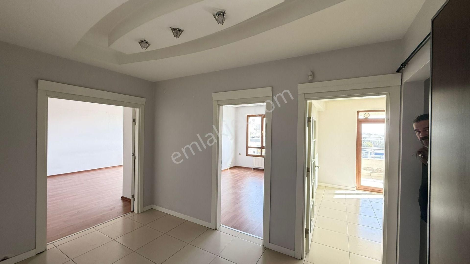 Arven Safir Sitesi Kiralık 3+1 Lüks Daire - Görsel 2