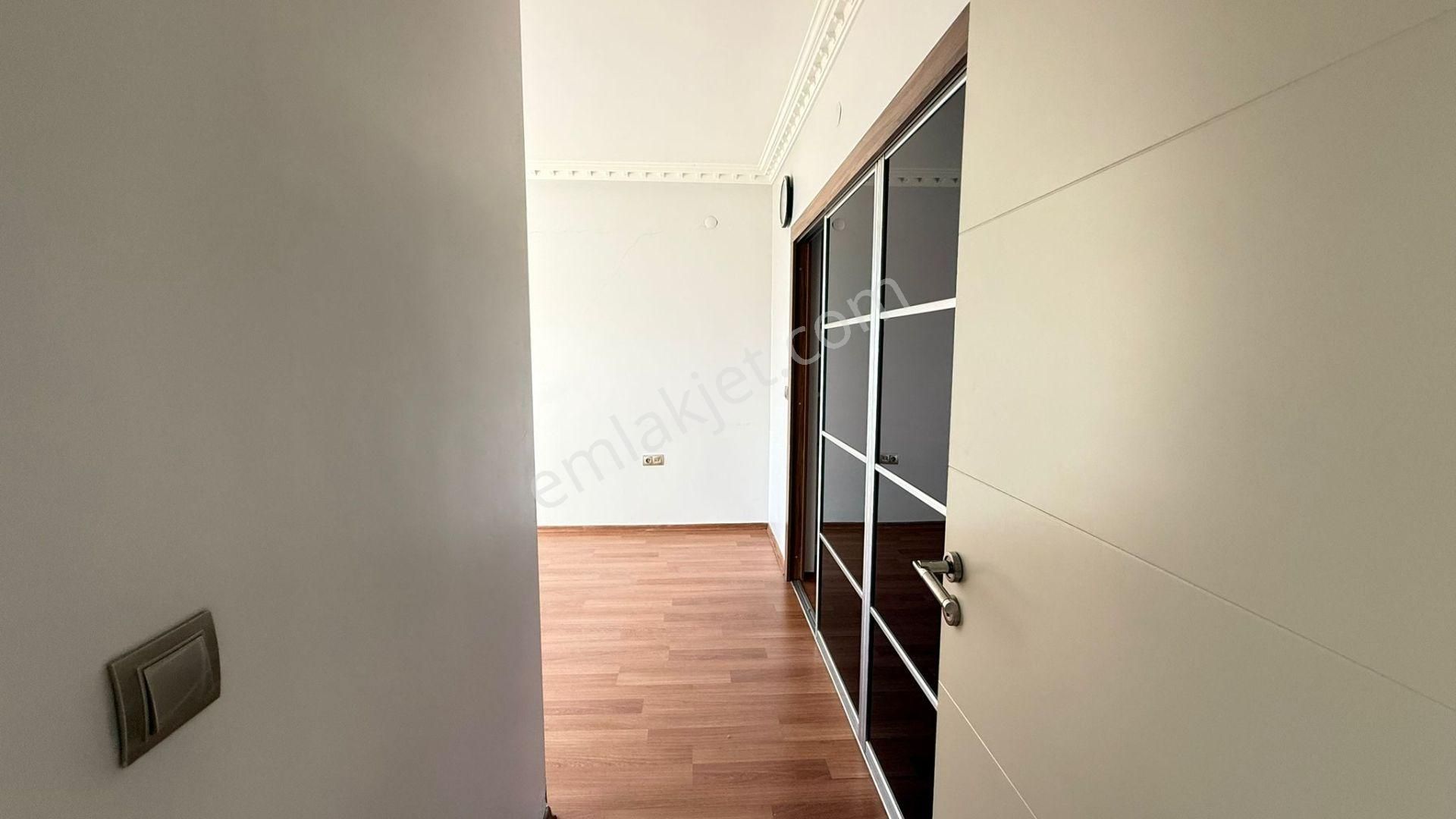 Arven Safir Sitesi Kiralık 3+1 Lüks Daire - Görsel 13