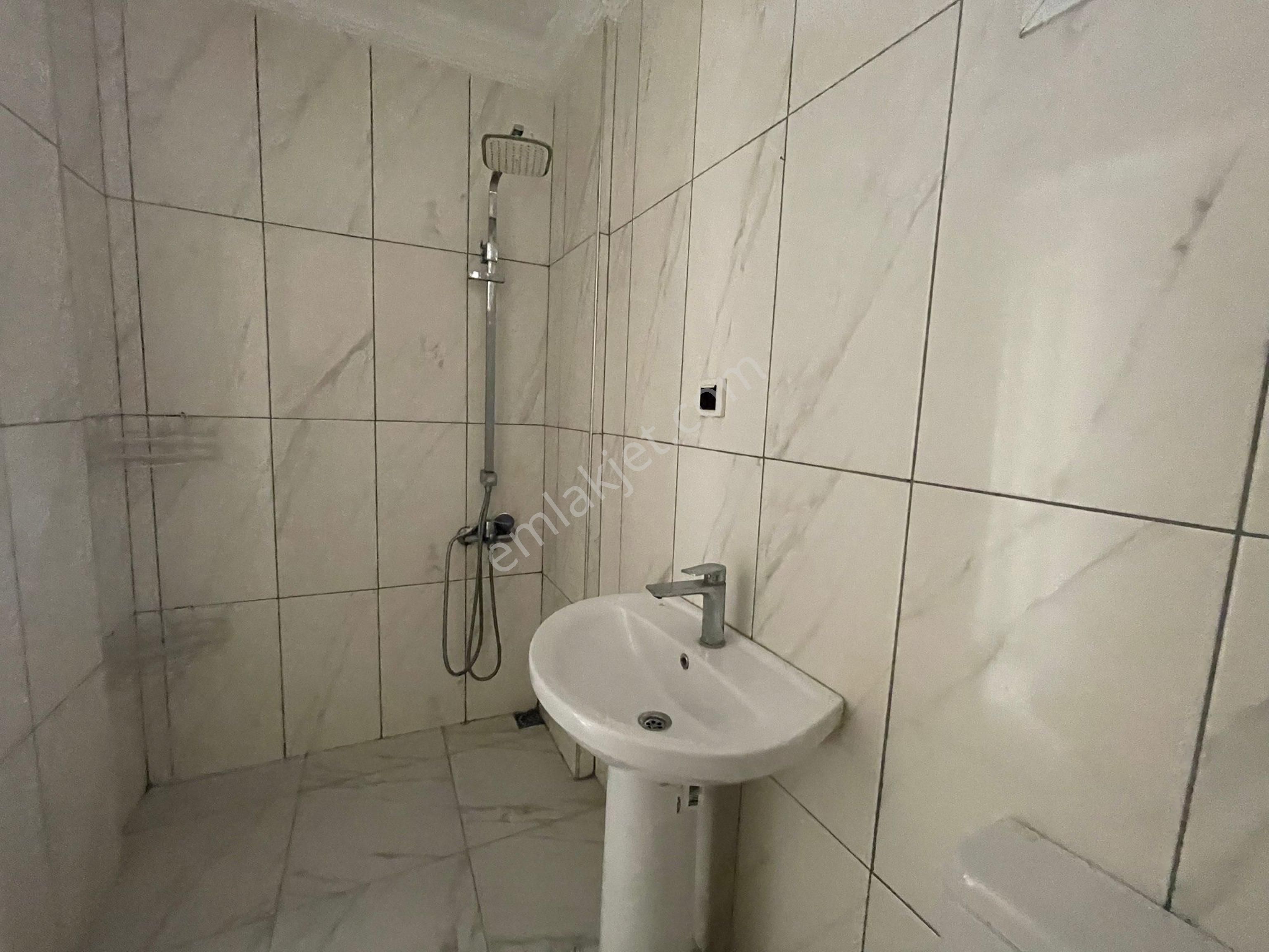 Cadde'den Altınoluk'ta Uygun Fiyatlı 1+1 Kelepir Satılık - Görsel 18
