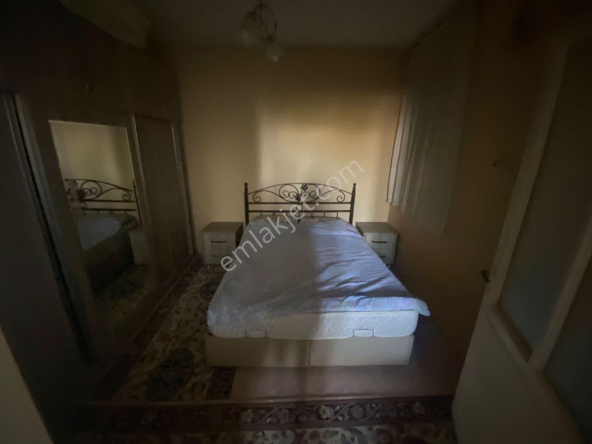 Acill Kona Kferahlı Mah.de 160m2 Arsa İçerisinde 3 Adet Ev'li Komple Satılık Müstakil Bina - Görsel 14