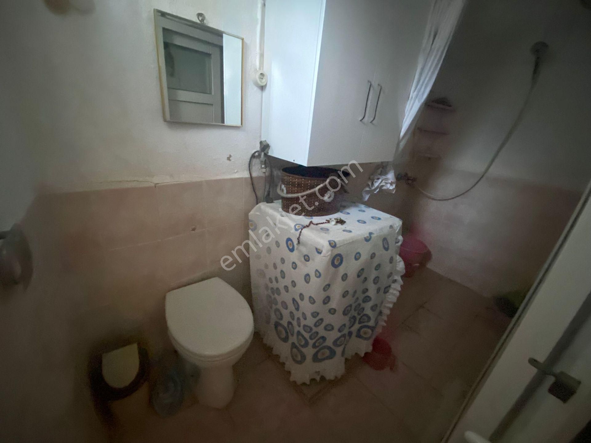 Acill Kona Kferahlı Mah.de 160m2 Arsa İçerisinde 3 Adet Ev'li Komple Satılık Müstakil Bina - Görsel 19