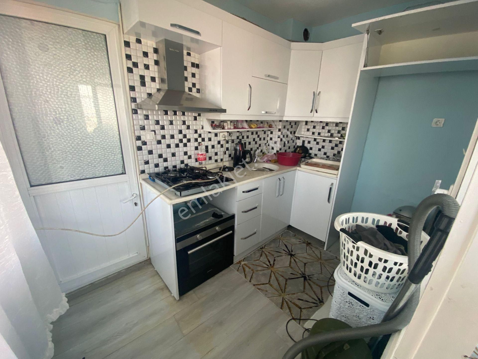 Acill Kona Kferahlı Mah.de 160m2 Arsa İçerisinde 3 Adet Ev'li Komple Satılık Müstakil Bina - Görsel 4