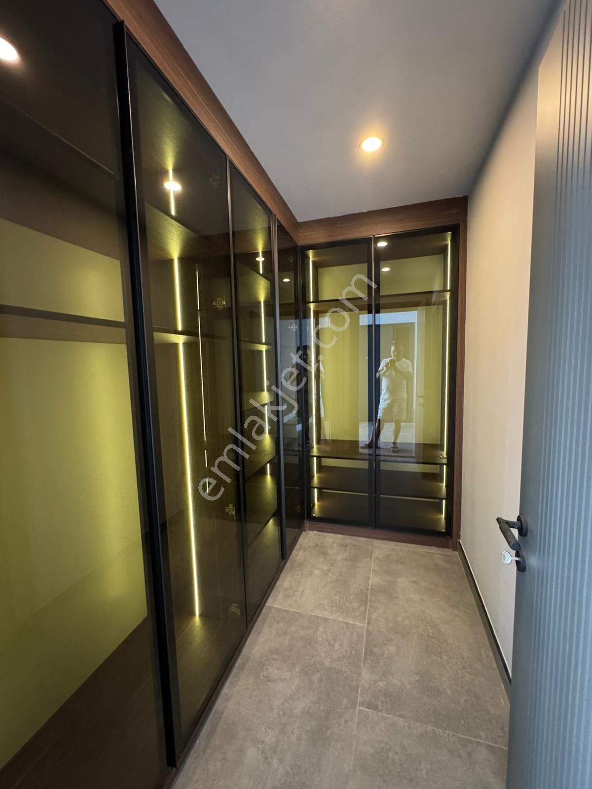 Alanya Bektaş Trıplex Müstakil Site İçi Eşyalı Kiralık Villa - Görsel 15