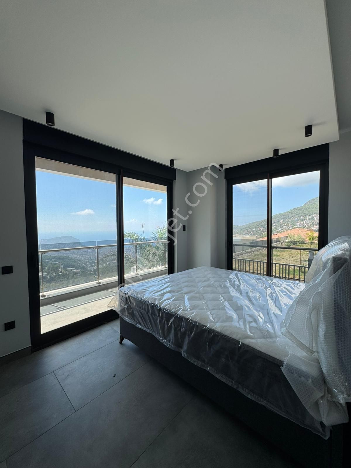 Alanya Bektaş Trıplex Müstakil Site İçi Eşyalı Kiralık Villa - Görsel 14