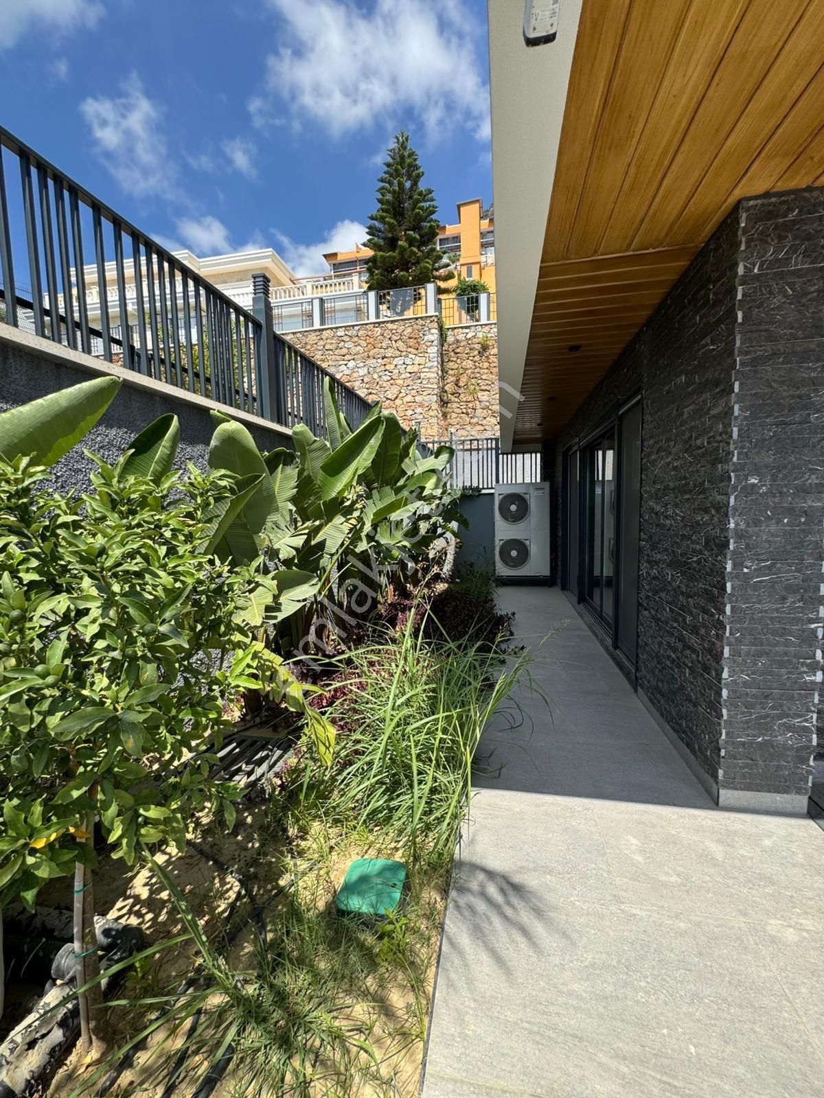 Alanya Bektaş Trıplex Müstakil Site İçi Eşyalı Kiralık Villa - Görsel 3