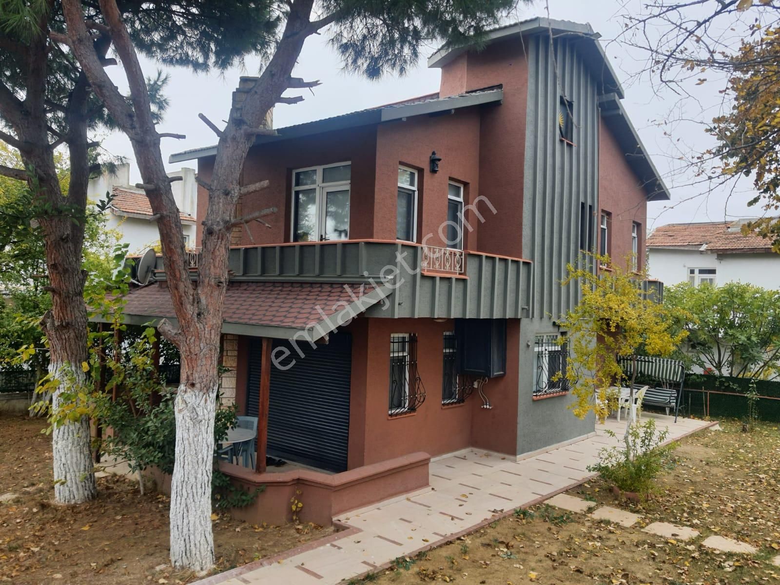 Haydar Emlaktan Kamaraderede 700 M2 İçinde Müstakil Köşe Villa - Görsel 27