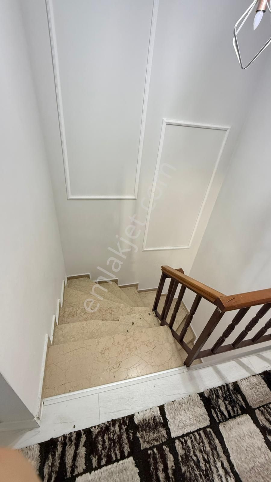 Haydar Emlaktan Kamaraderede 700 M2 İçinde Müstakil Köşe Villa - Görsel 23