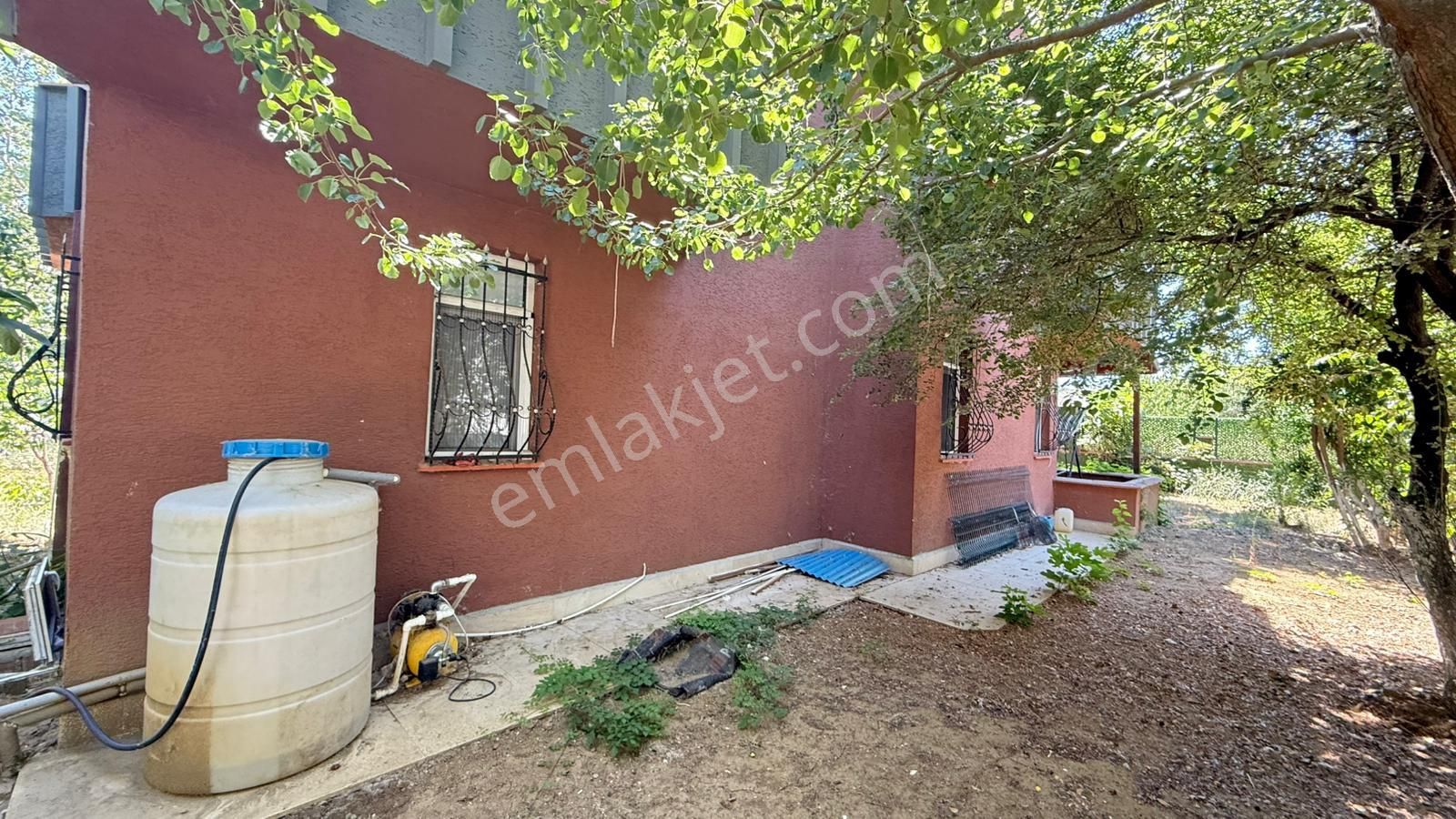 Haydar Emlaktan Kamaraderede 700 M2 İçinde Müstakil Köşe Villa - Görsel 7