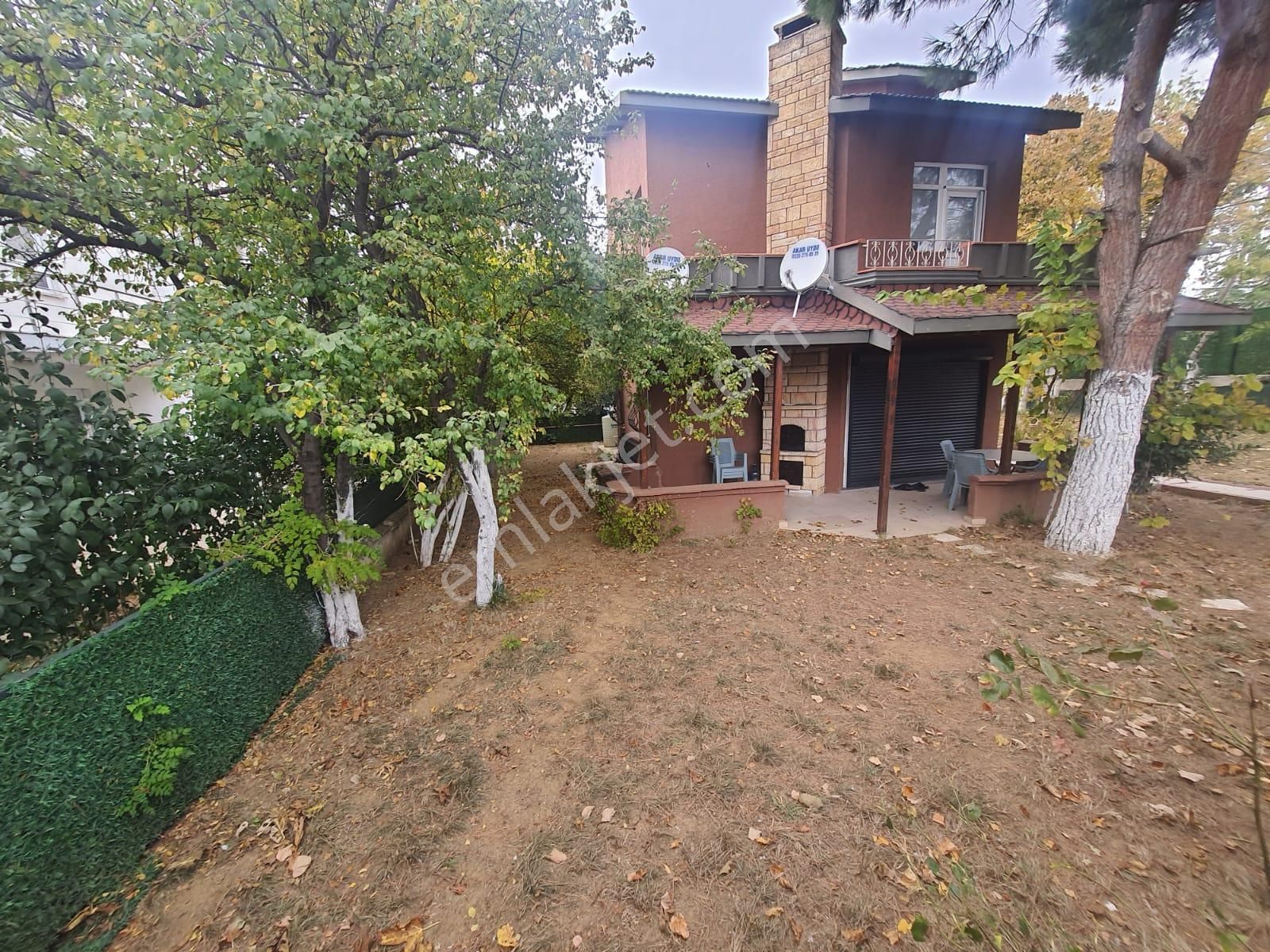 Haydar Emlaktan Kamaraderede 700 M2 İçinde Müstakil Köşe Villa - Görsel 33