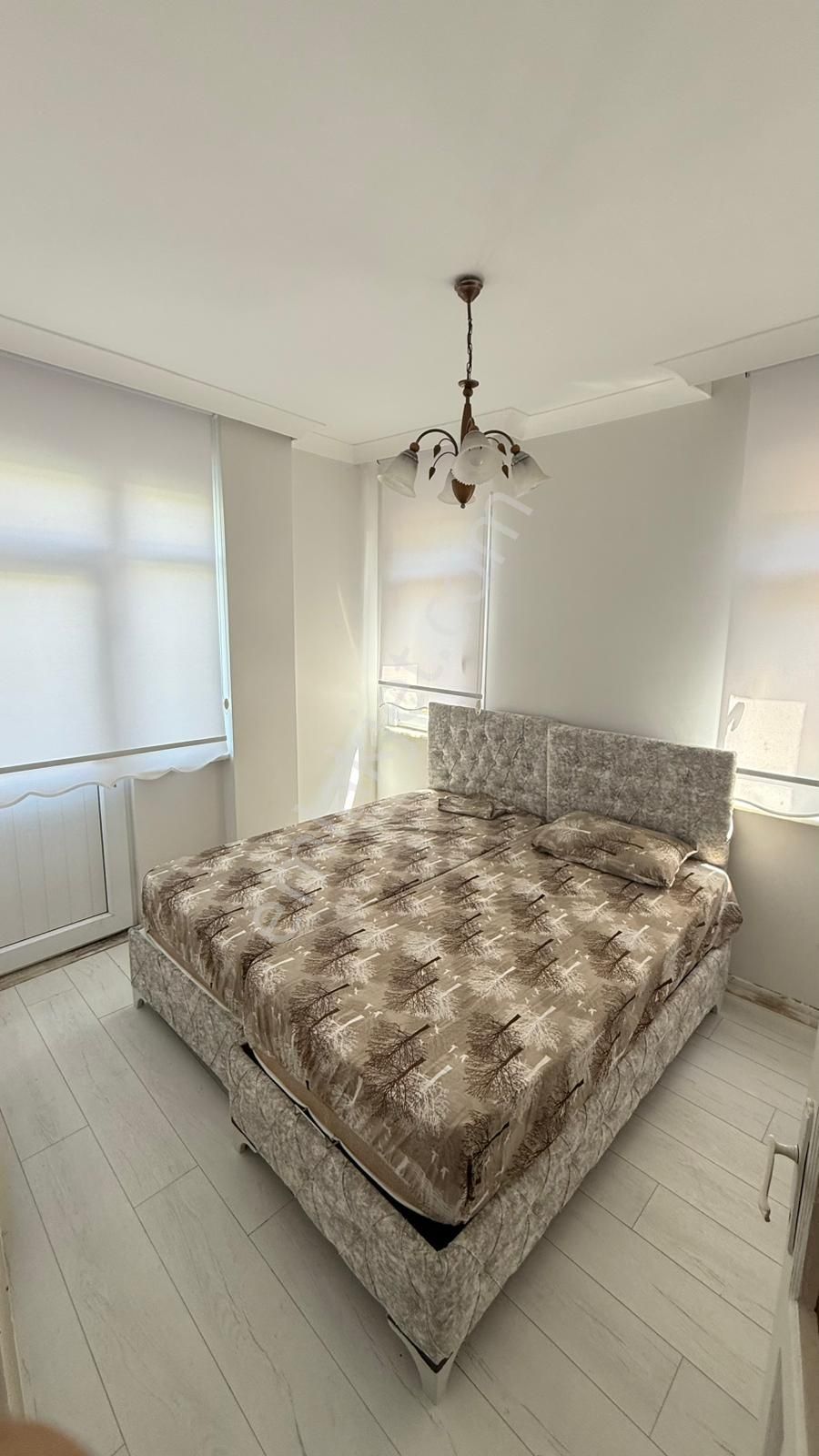 Haydar Emlaktan Kamaraderede 700 M2 İçinde Müstakil Köşe Villa - Görsel 15