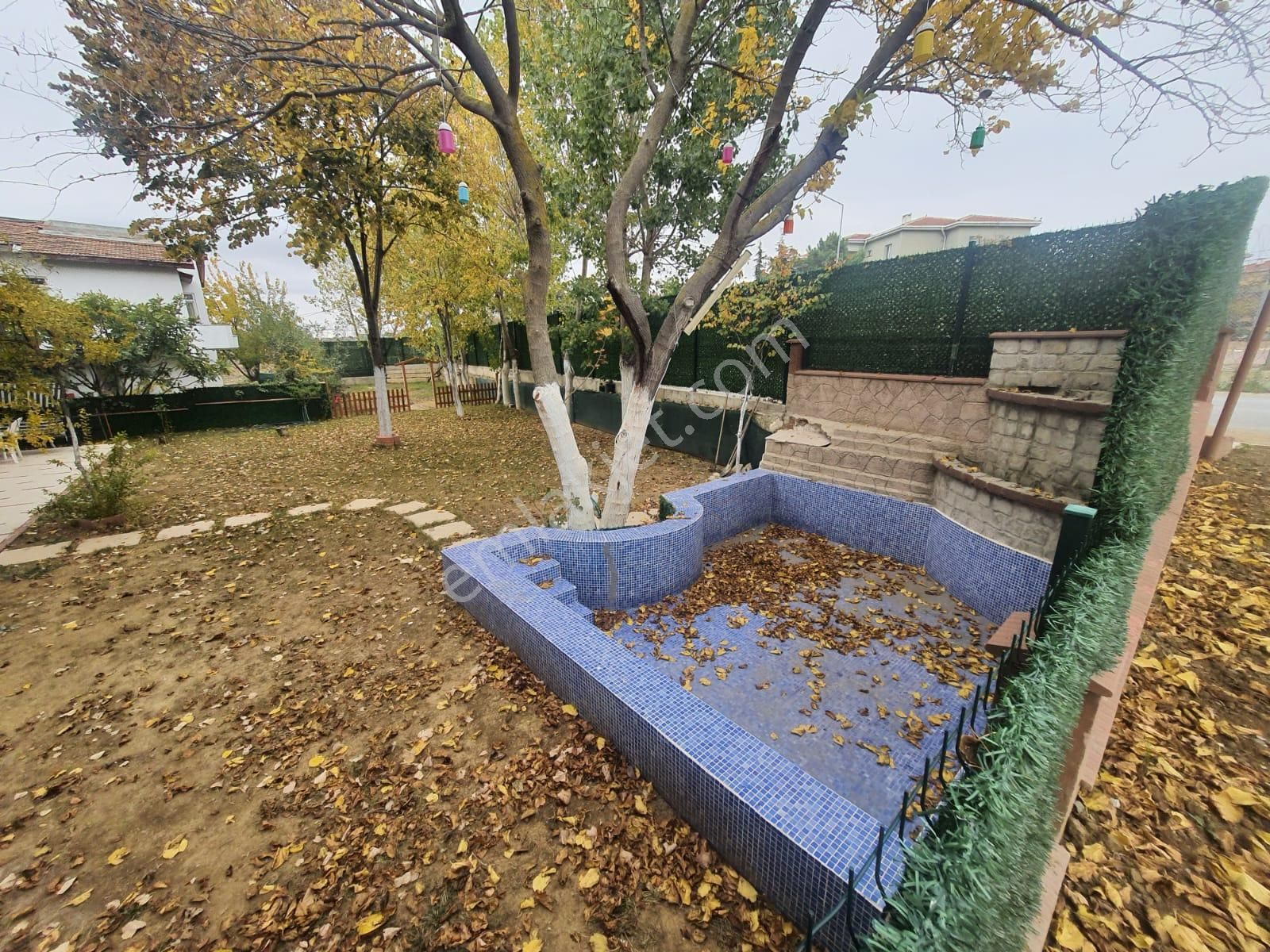 Haydar Emlaktan Kamaraderede 700 M2 İçinde Müstakil Köşe Villa - Görsel 28