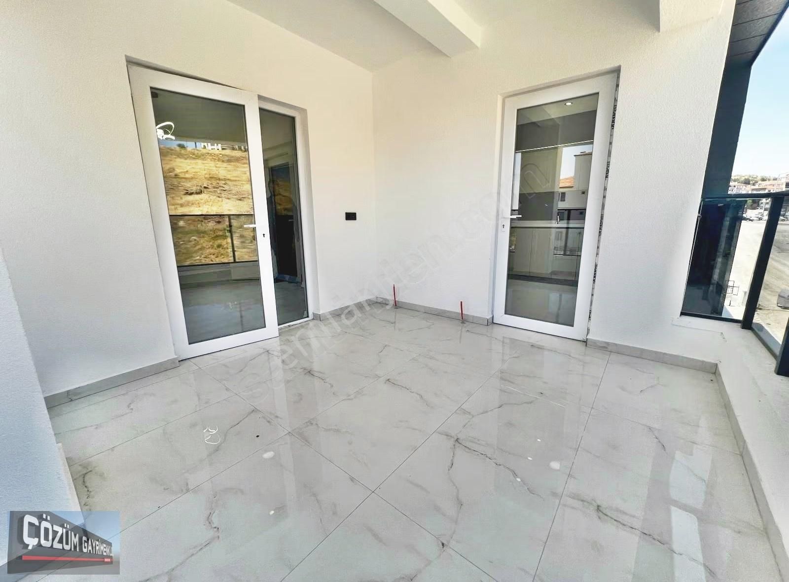 Keçiören Karakaya'da Sıfır 3+1 Full Yapılı Teras Balkon Ön Güney - Görsel 18