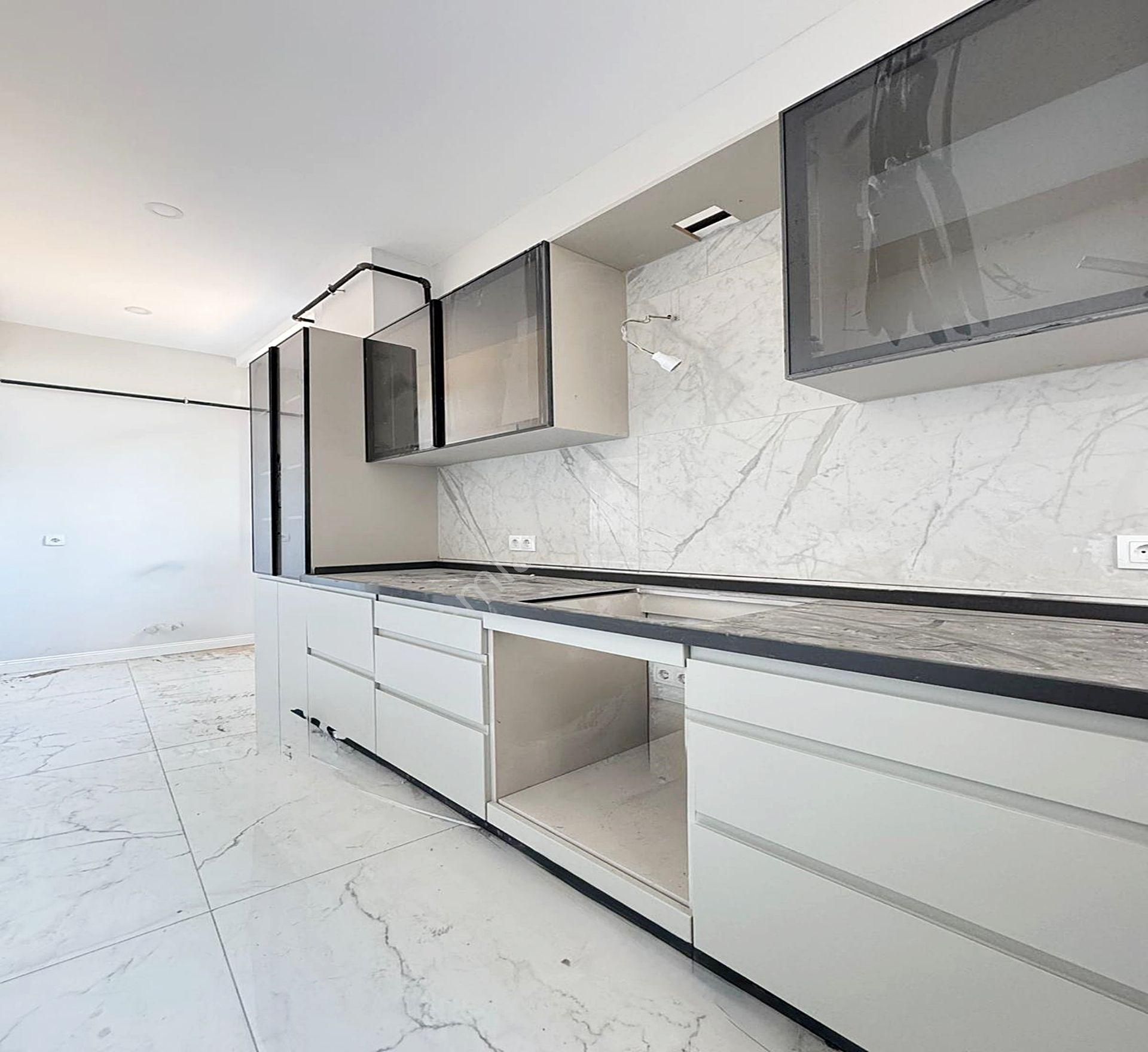 Beylikdüzünde Butik Sitede Sıfır Bahçeli 1+1 Satılık Daire! - Görsel 17